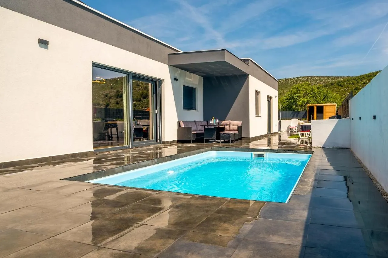 Luxury Villa Impossible Trogir