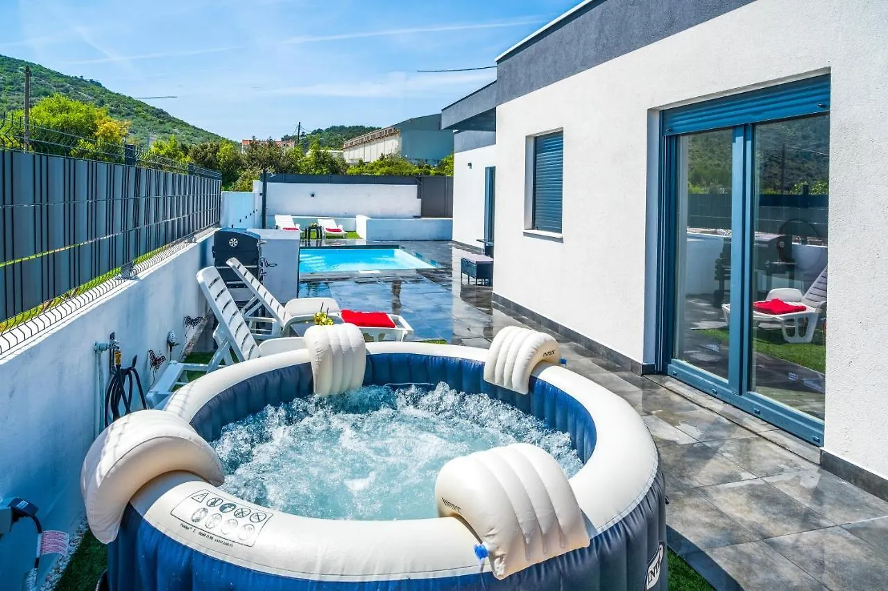 Luxury Villa Impossible Trogir